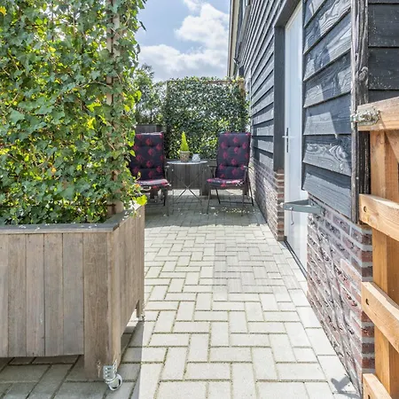 The Black Barn Çiftlik konaklama *