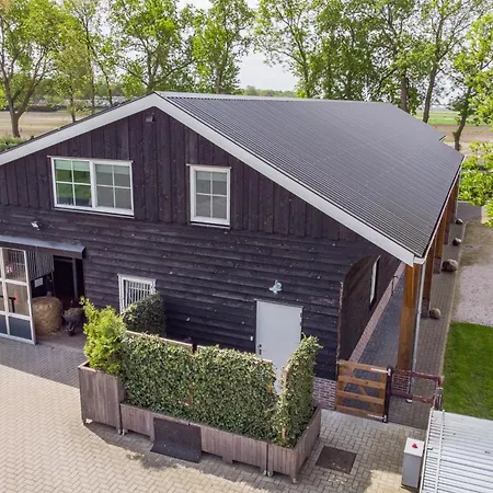 Farma The Black Barn Wezep