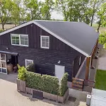 Gospodarstwo agroturystyczne The Black Barn Wezep